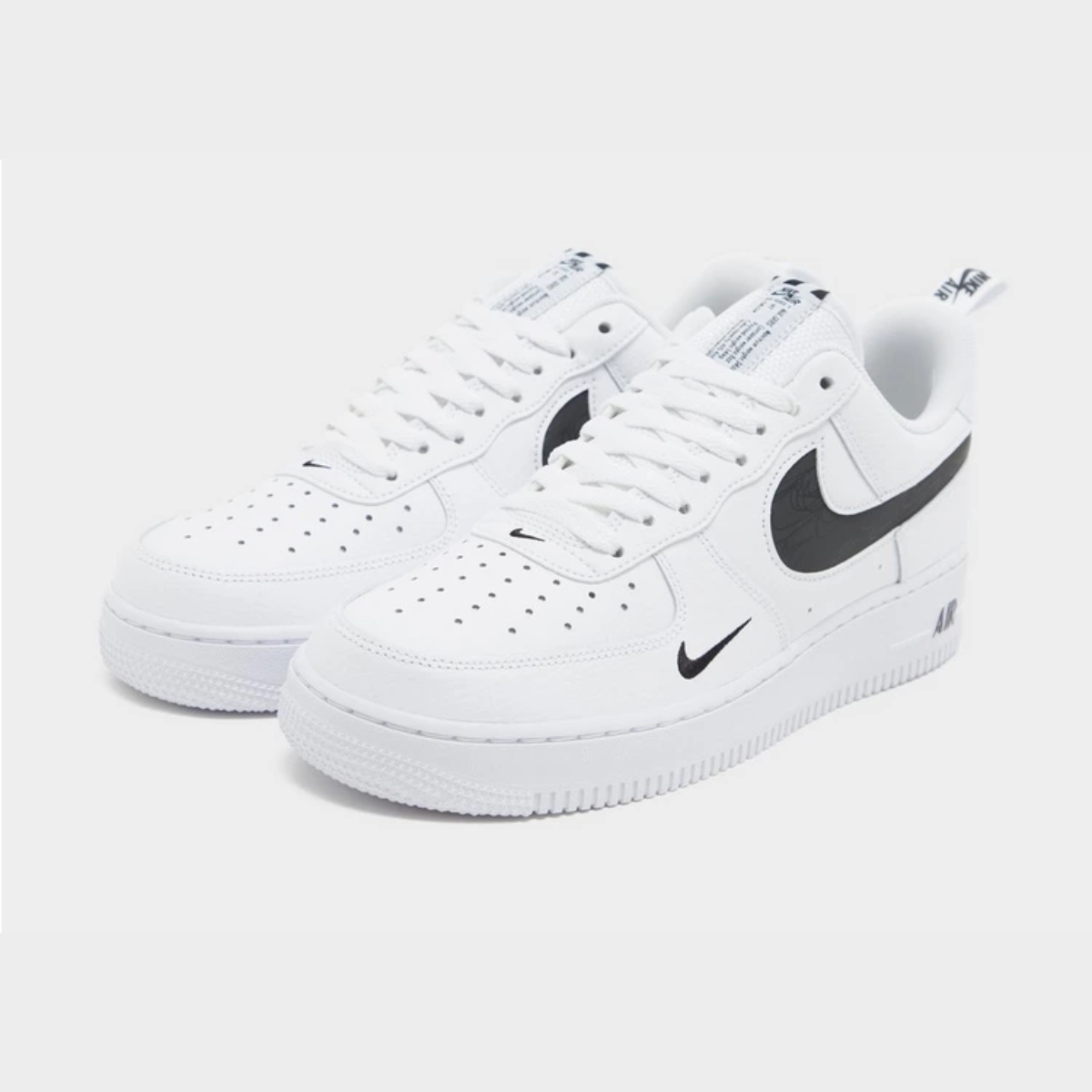 Nike Air Force 1 '07 LV8