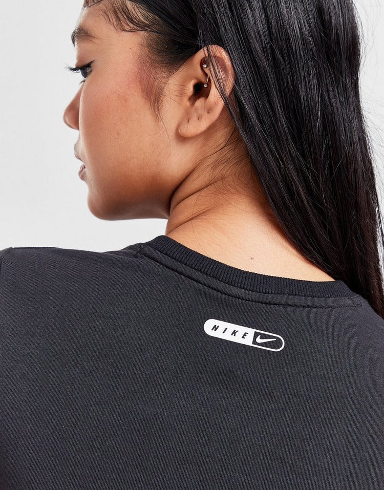 Nike Street Cropped T-Shirt